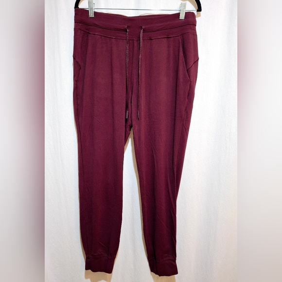 Lululemon ready to rulu high rise joggers size 10 7/8 length color maroon - Picture 13 of 16